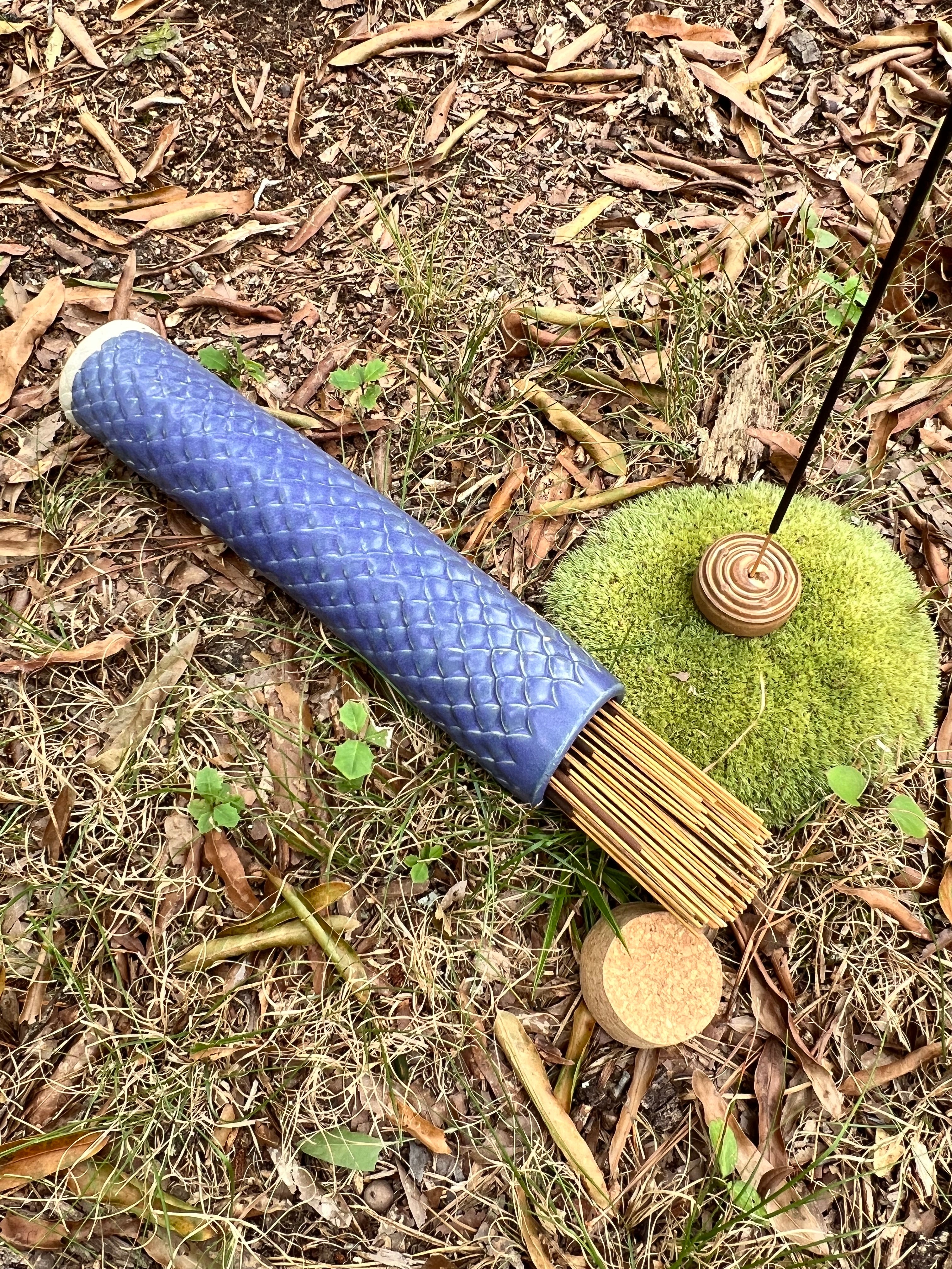 violet scaled stick incense holder