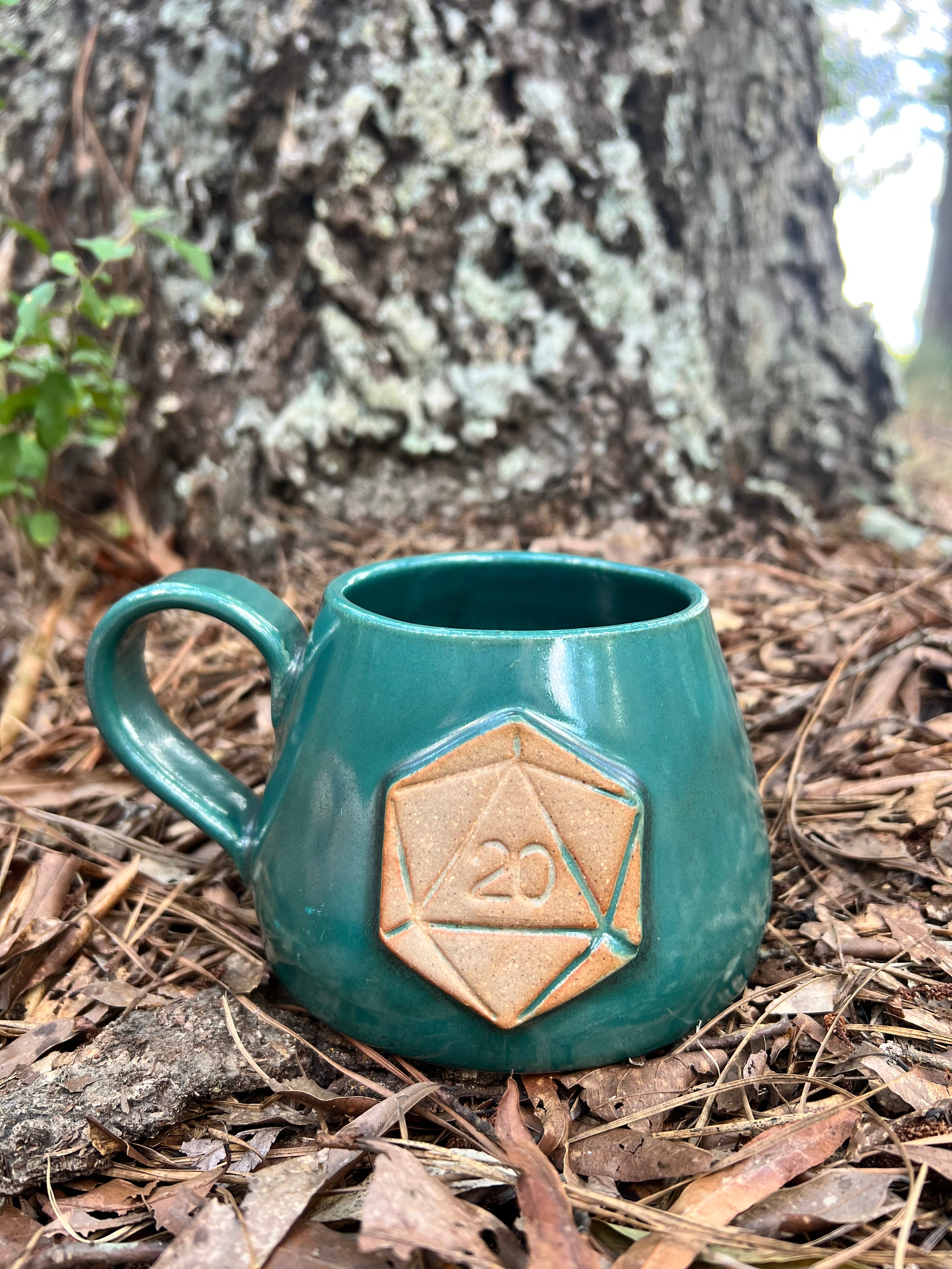 turquoise d20 mug