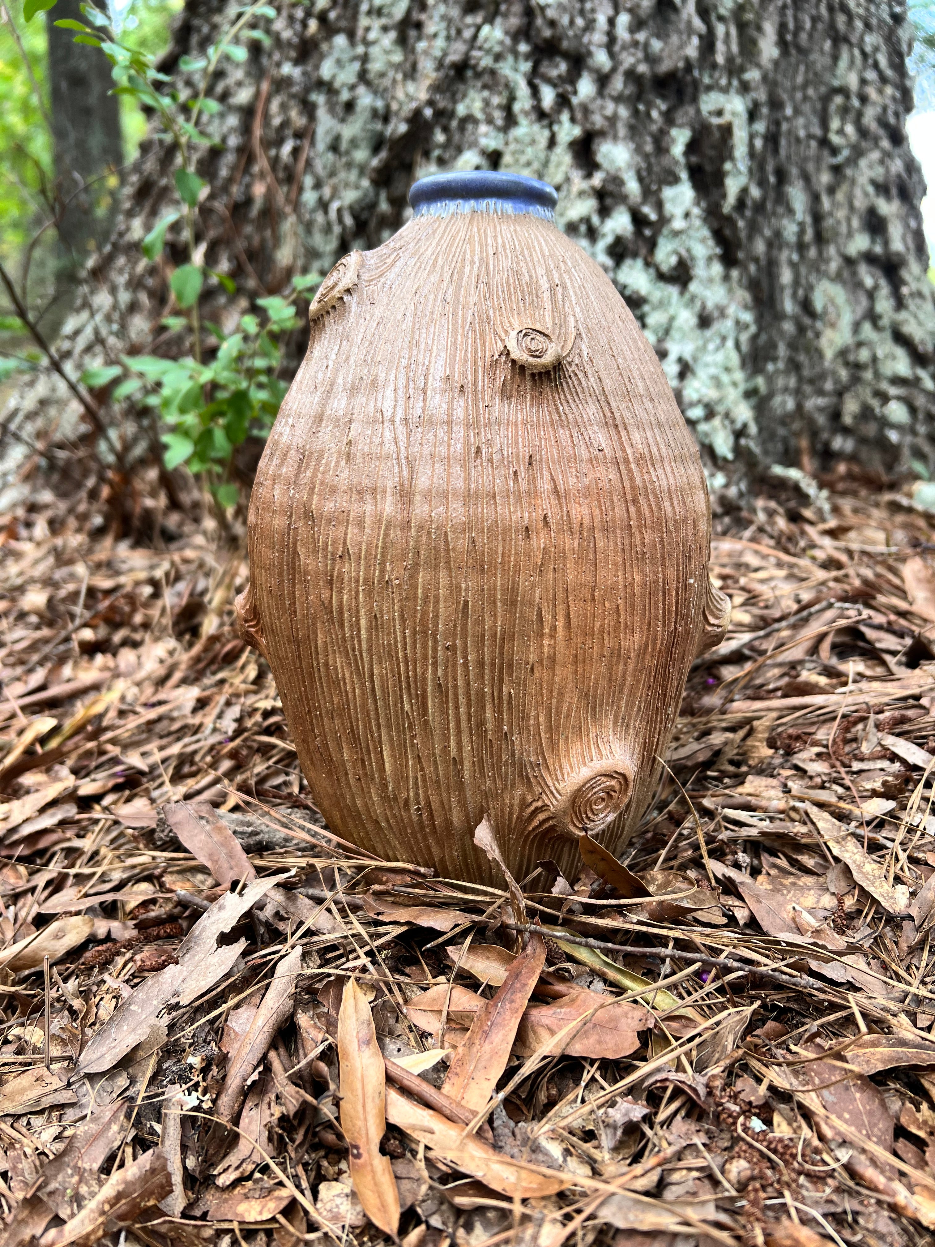wood fired wood grain with tree knots vase
